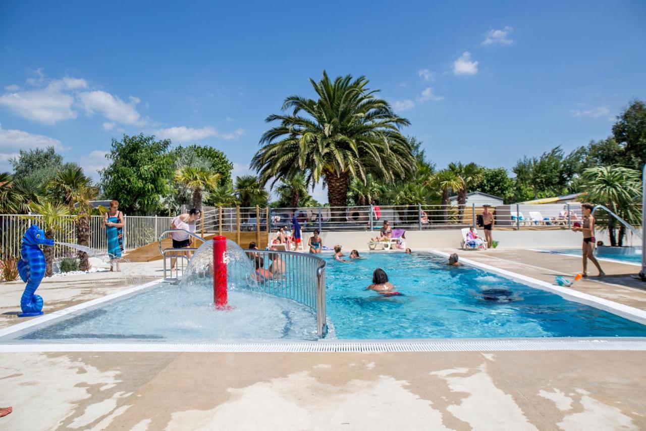 Camping Antioche D'Oléron La Brée-les-Bains Exterior foto
