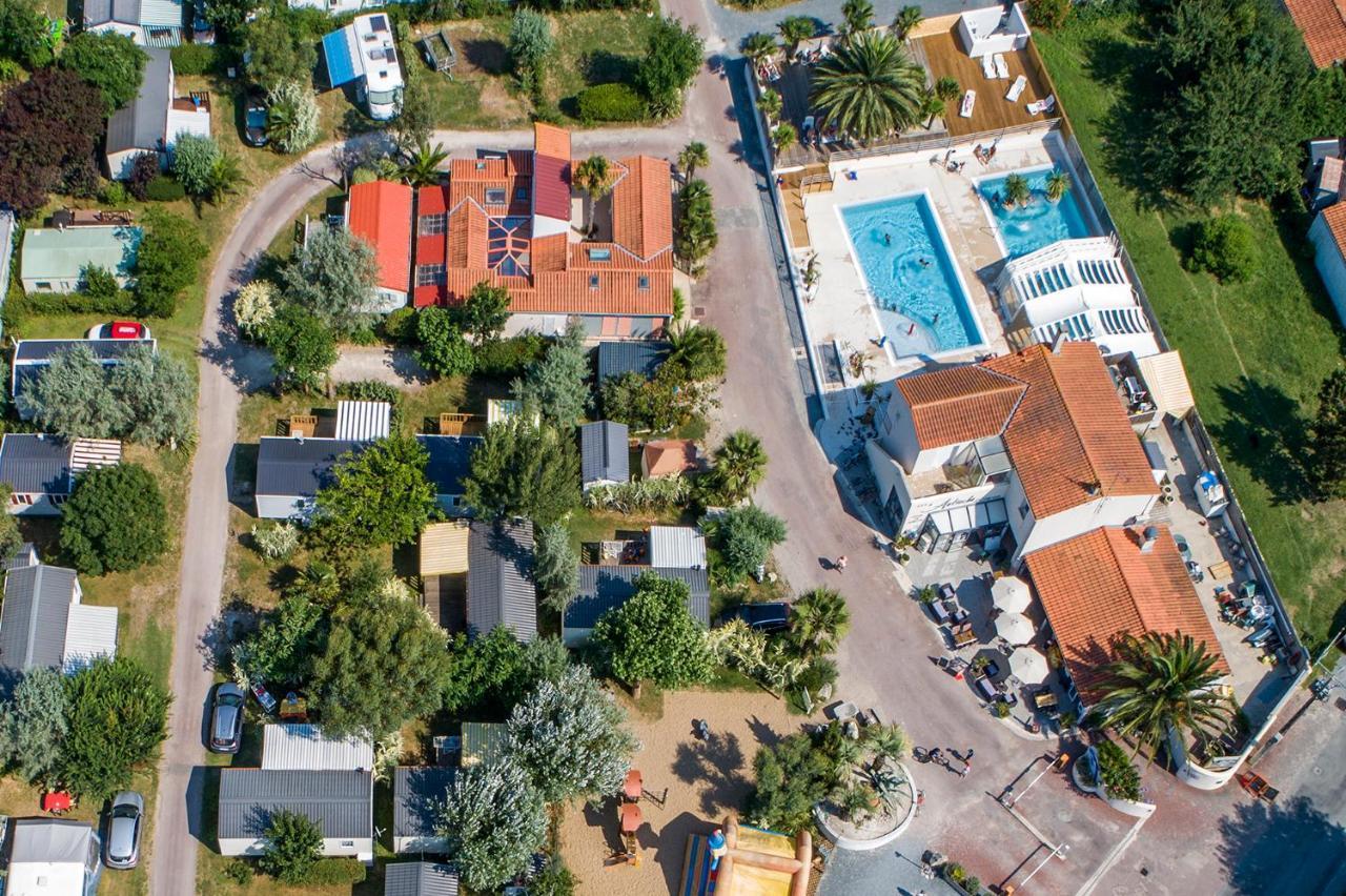 Camping Antioche D'Oléron La Brée-les-Bains Exterior foto